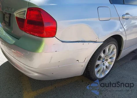 2008 BMW 328Xi z USA, uszkodzony, nr VIN WBAVC93508KZ73403